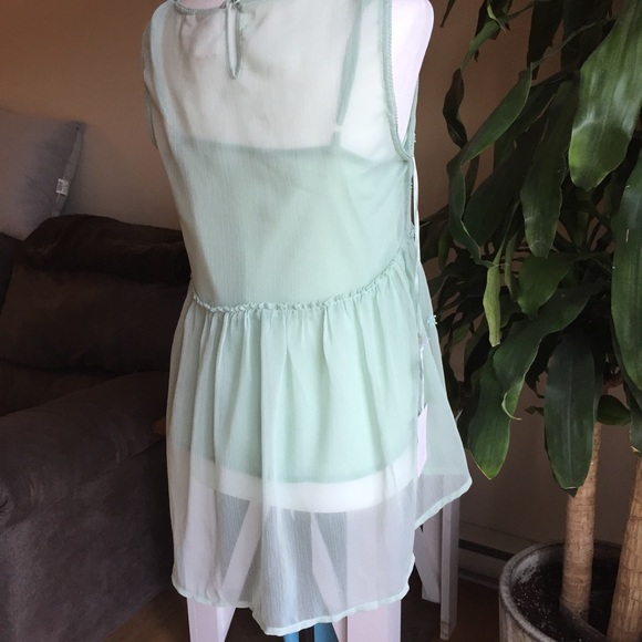 Lauren Conrad Top - Picture 6 of 7